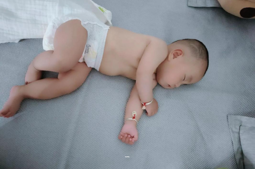 哈尔滨怀孕肚子撑的难受